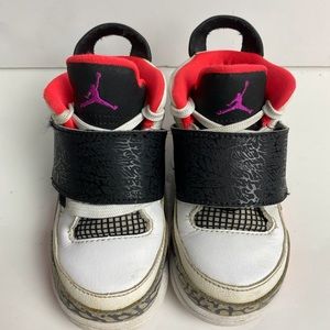 ☄️Baby/Toddler Sz.7 NIKE AIR JORDAN SON OF MARS- WHITE, FUCHSIA FLASH & BLACK☄️